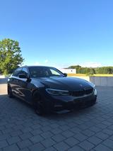 BMW 330i M Sportpaket | Laserlicht | HUD | Vollleder - BMW: Laserlicht