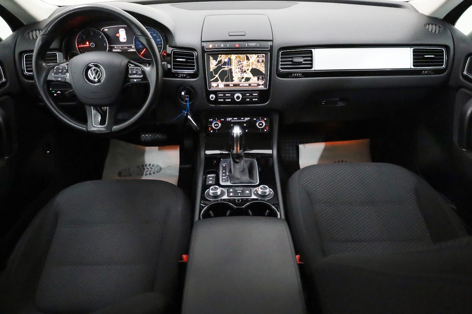 Fahrzeugabbildung Volkswagen Touareg V6 TDI 4M Navi,Xenon,360° Kamera,AHK