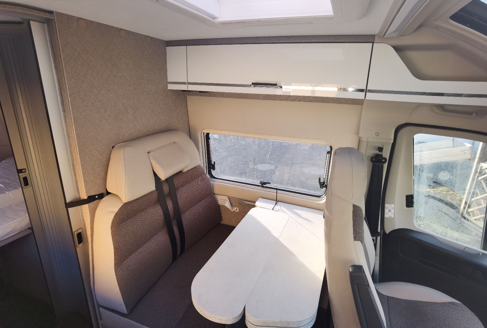 Fahrzeugabbildung Karmann Davis 600 Lifestyle Einzelbetten