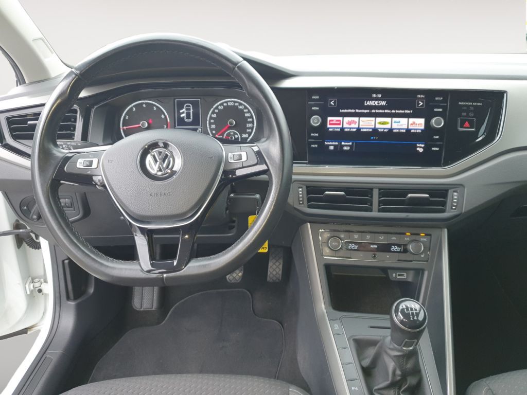 Fahrzeugabbildung Volkswagen Polo 1.0 Comfortline Sitzheizung, Climatr., PDC.