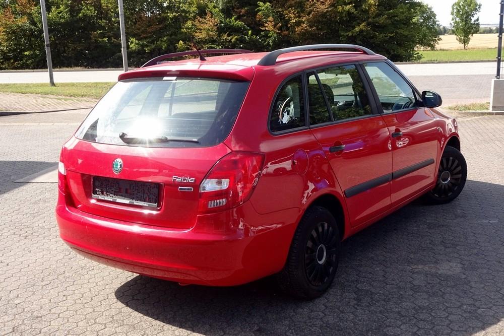 Skoda Fabia 2012 — photo 6