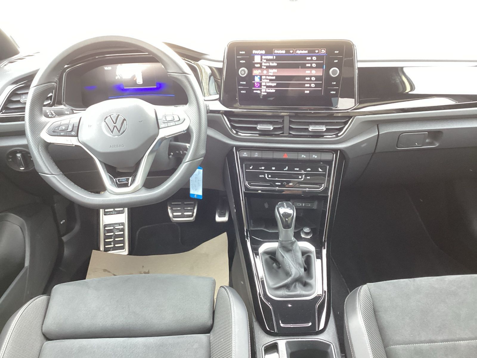 Volkswagen T-Roc - Bild 8