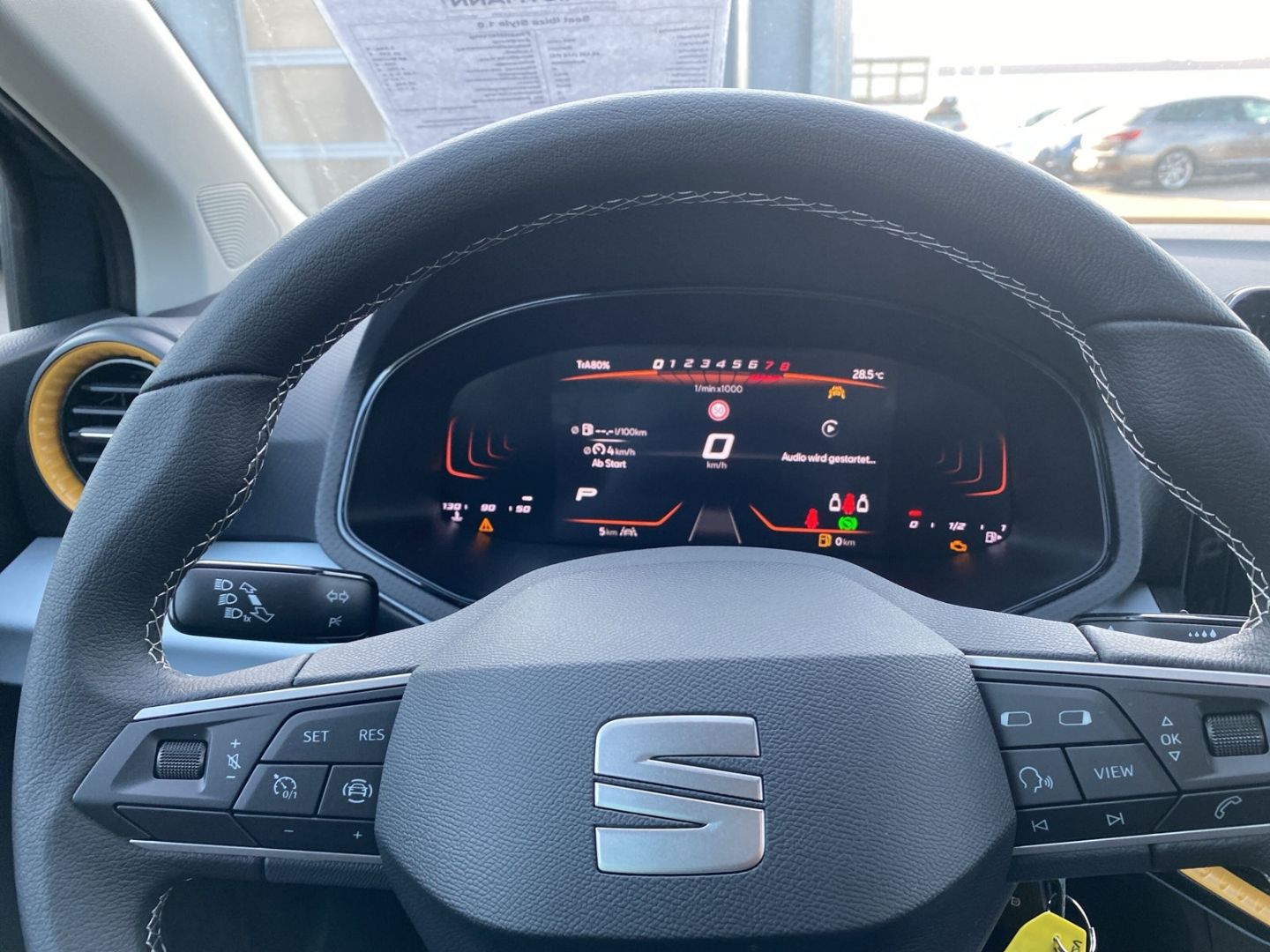 Fahrzeugabbildung SEAT Ibiza Style 1.0 TSI*RoadEd.*PDC+Cam*SHZ*NAVI*Ful