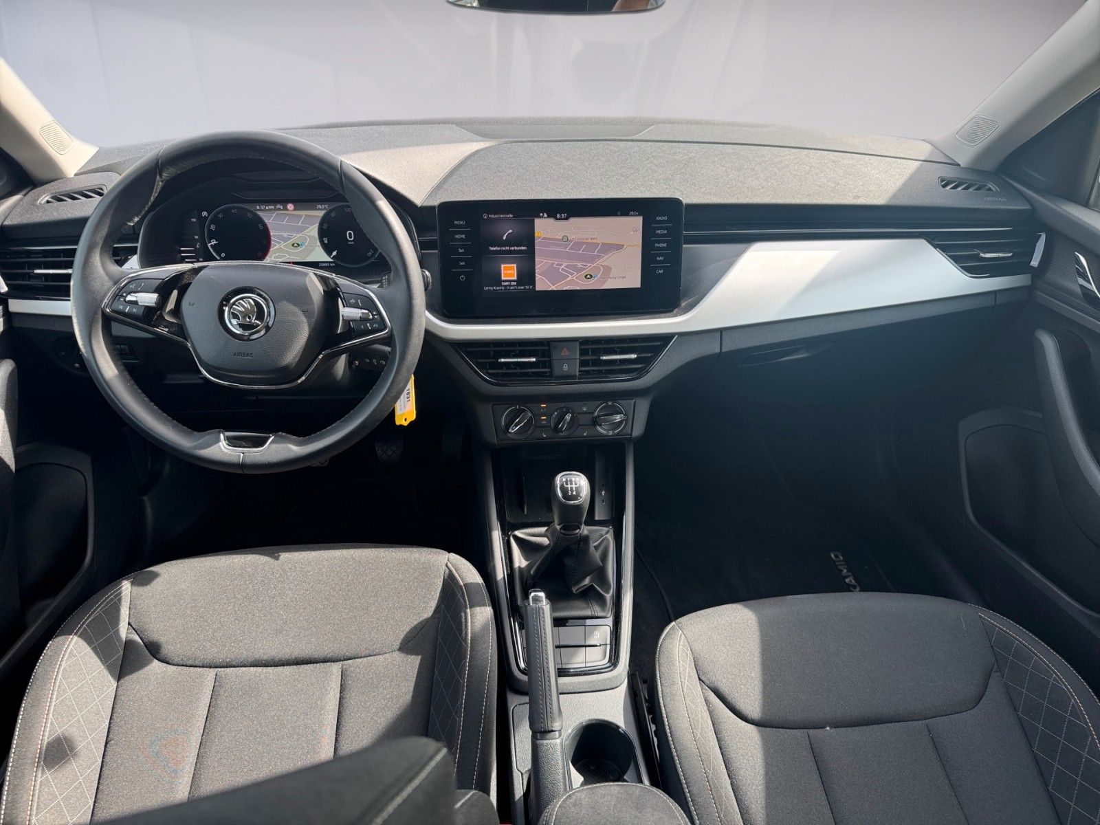 Fahrzeugabbildung SKODA Kamiq Ambition 1.0 TSI