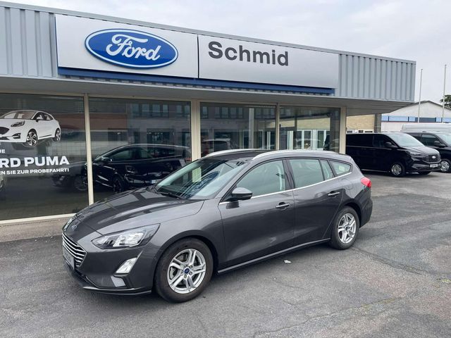 Ford Focus Cool   Connect wenig Kilometer