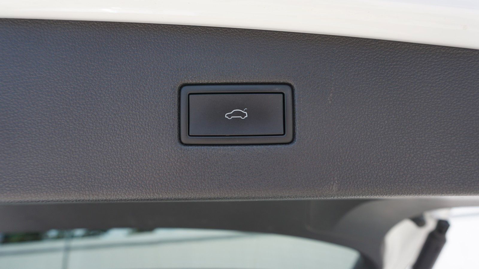 Fahrzeugabbildung Volkswagen Tiguan Allspace R-Line 4M LED,Navi,PDC,AHK