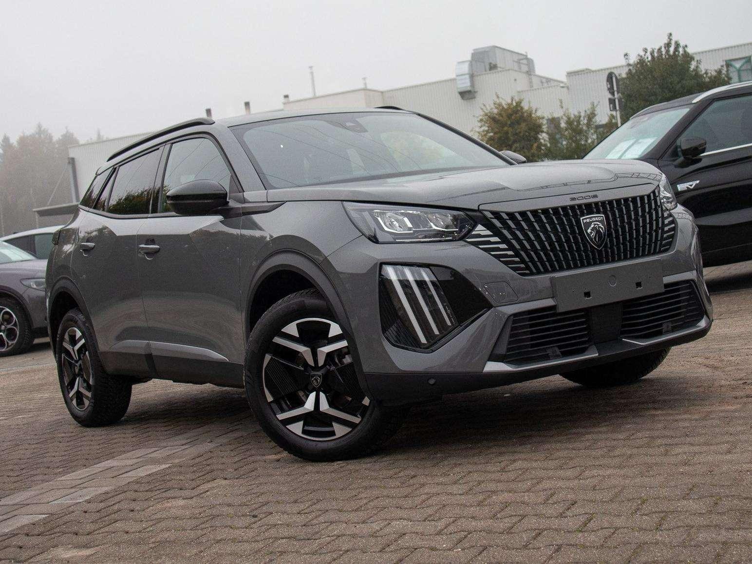 Peugeot 2008 Allure PureTech 1.2l LED*Temp