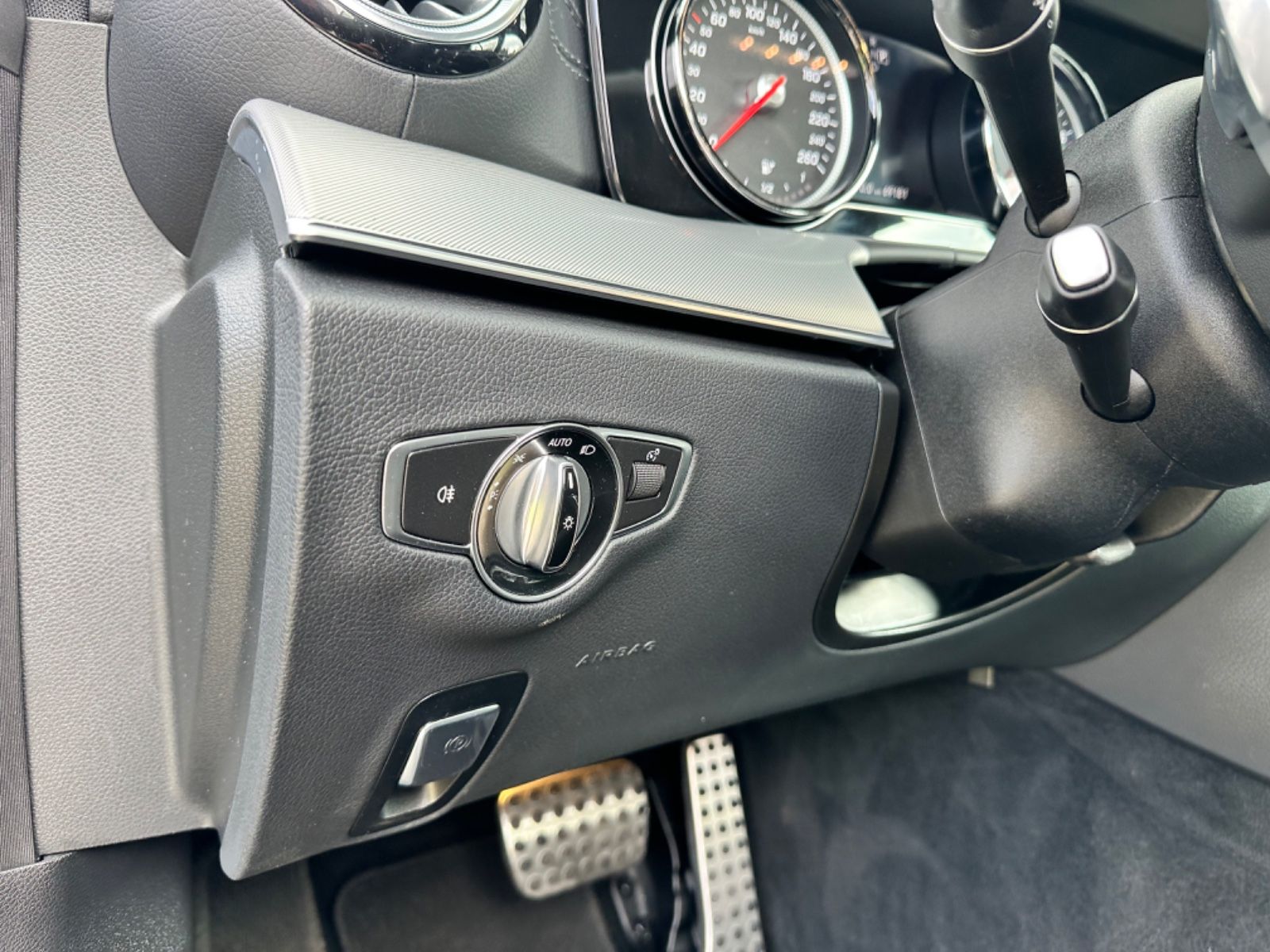 Fahrzeugabbildung Mercedes-Benz E 300 Coupe AMG*Ambiente*Navi*Kamera*