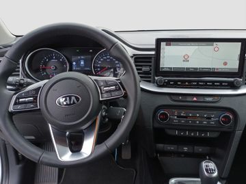 Fotografie 10 des Kia cee'd Sportswagon cee'd 1.6 Hybrid Sportswagon Navi AC