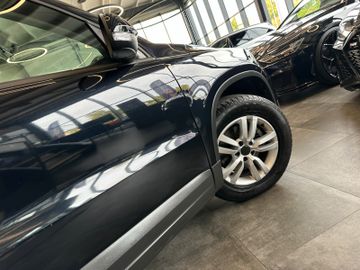 Volkswagen Tiguan *NAV*TEMPO*2-ZONEN*SitzHZ*PCD*TÜV 527*