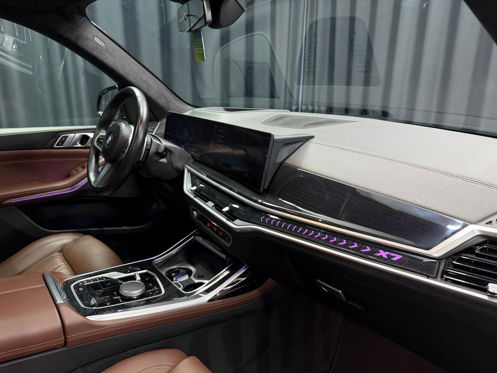 Fahrzeugabbildung BMW X7 xDrive 40 d M Sport PRO|SKY-LOUNGE|7-SITZE|