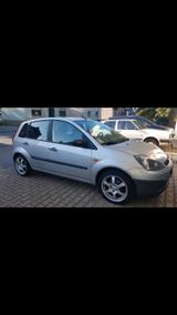 Ford Fiesta 2006  1.3L | 60 PS | TÜV bis ... - Ford Fiesta aus 2006: 1.6