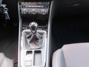 Fotografie 10 des Seat Leon ST FR 1.4 TSi Navi Kamera LED