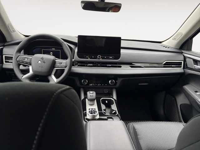 Mitsubishi Outlander - Bild 11