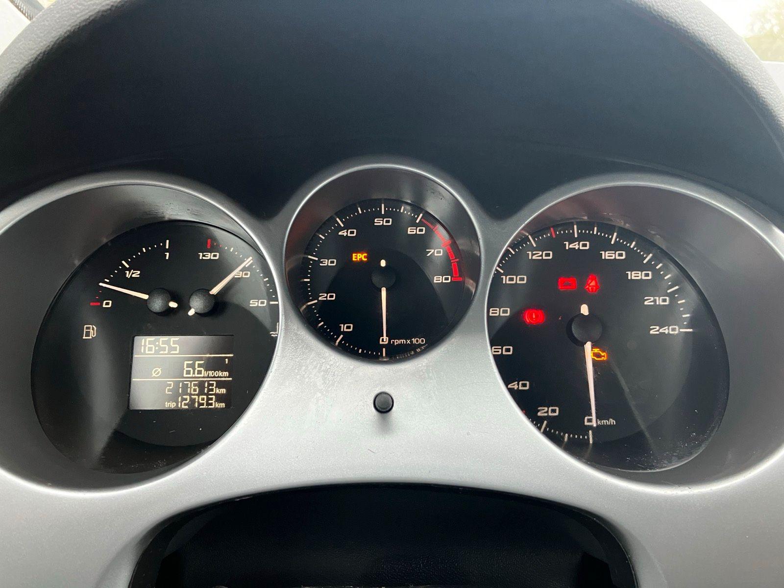 Seat Altea 2010 — engine 125 HP (92kW)