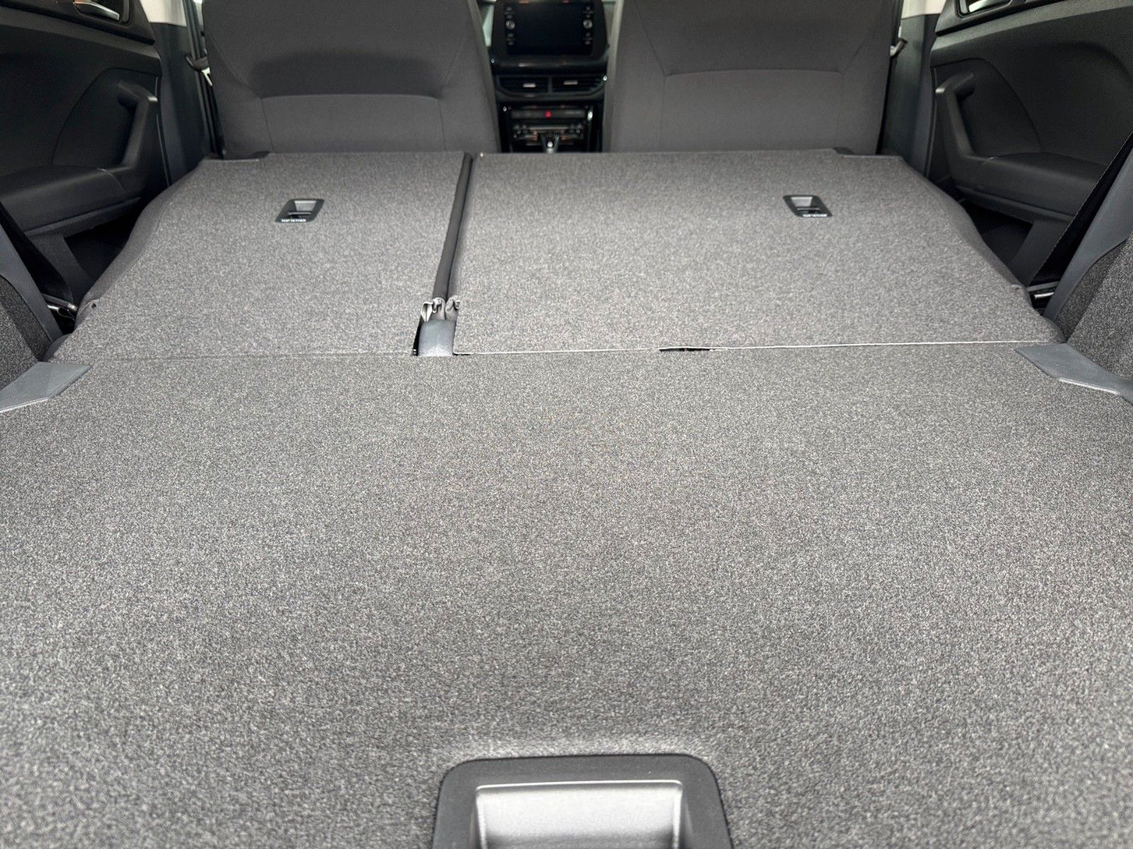 Fahrzeugabbildung Volkswagen T-Cross Life 1.0 TSI