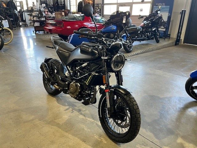 Fahrzeugabbildung Husqvarna Husqvarna Svartpilen 125