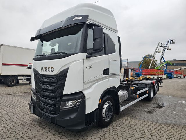 Iveco AS 260 S 48 Y/FP