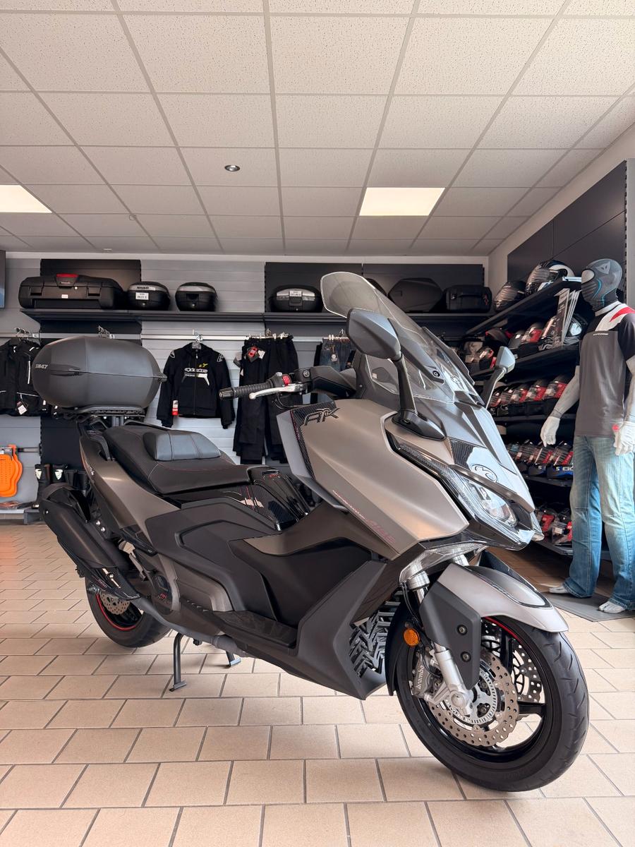 Kymco AK 550i premium
