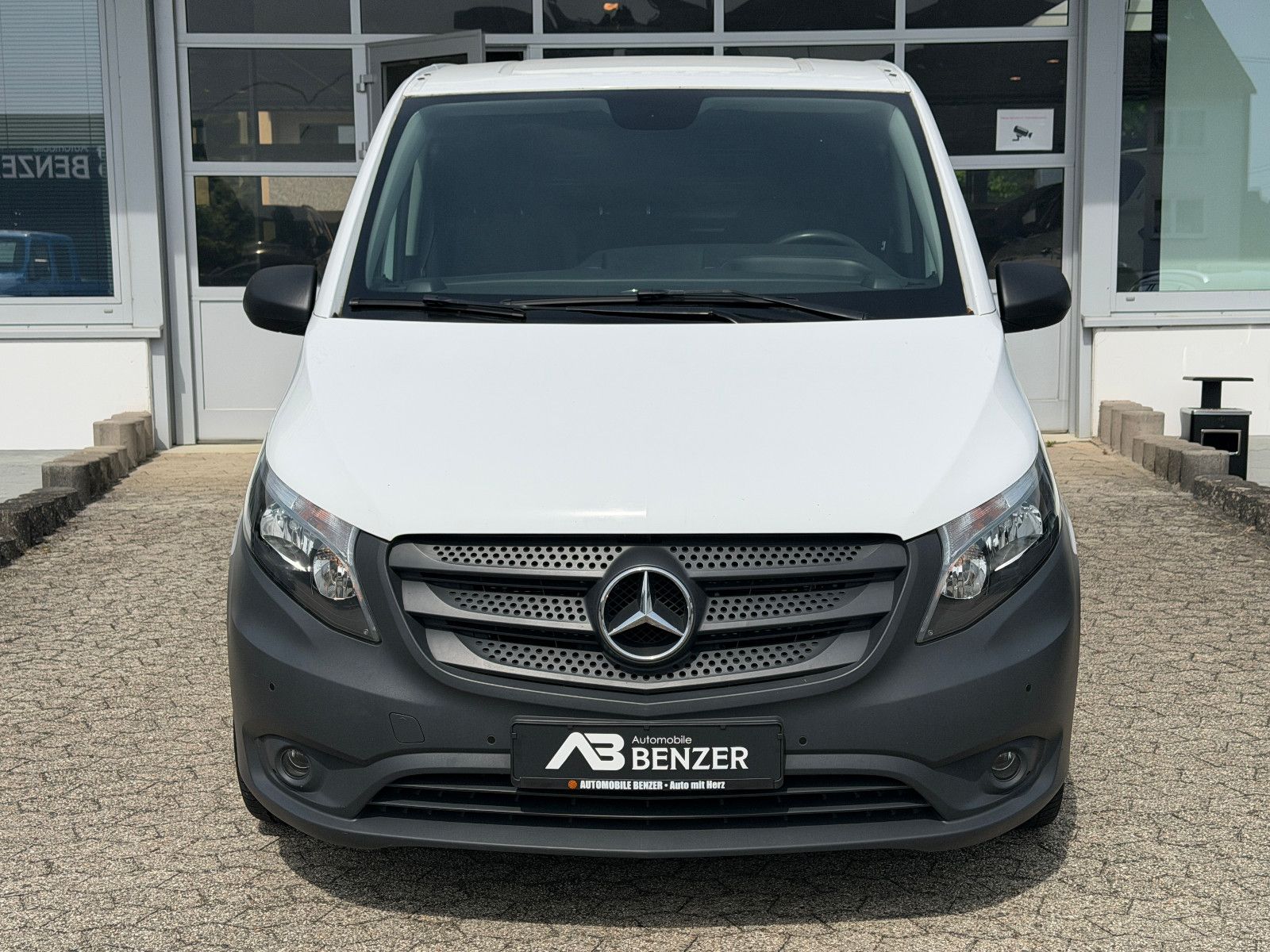 Fahrzeugabbildung Mercedes-Benz Vito Kasten 119 CDI PRO lang /AUTOMATIK/CARPLAY/
