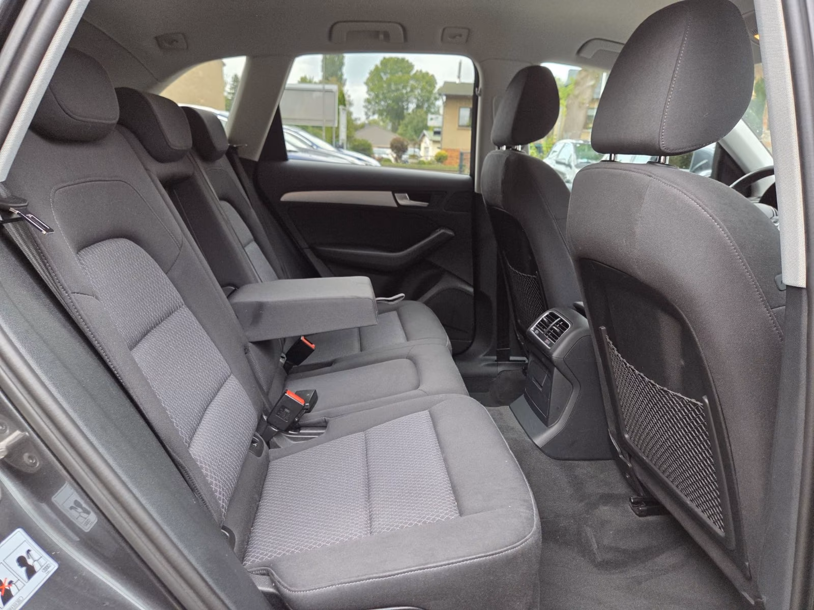 Audi Q5 2.0 TDI S tronic S-line Xenon Navi LED