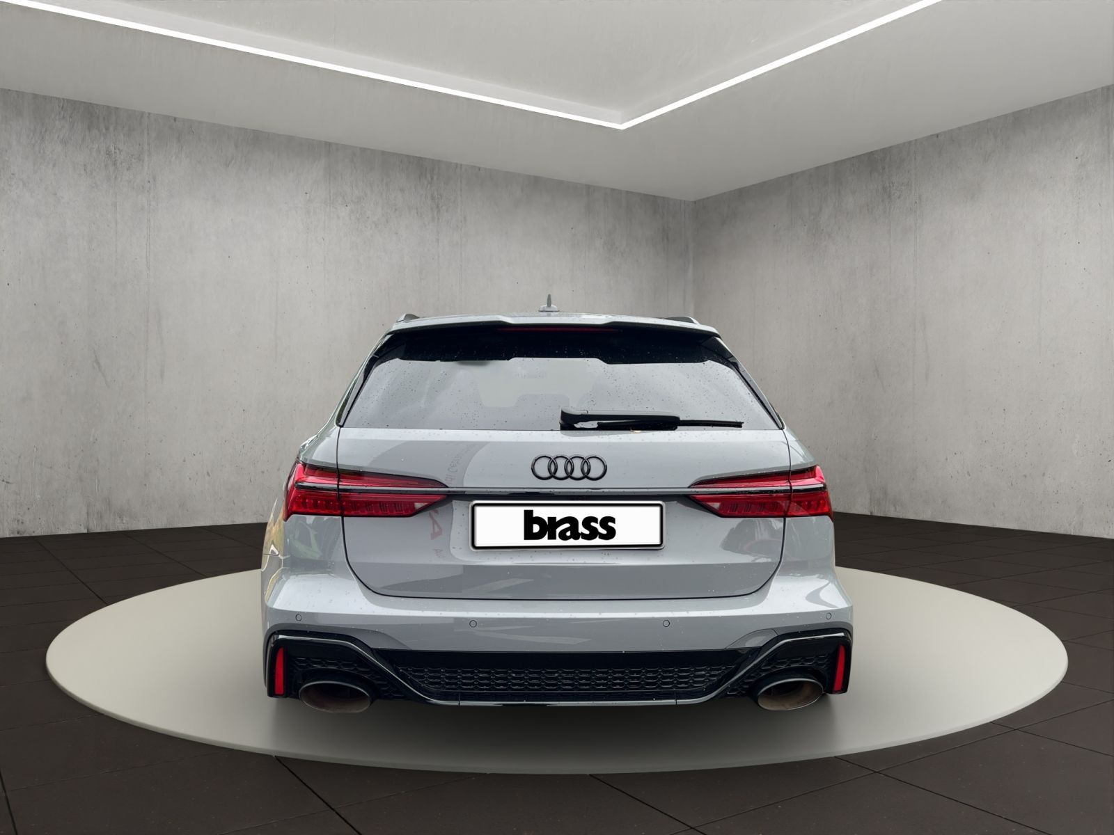 Audi RS 6 Avant 4.0 TFSI quattro 600 PS foto 4