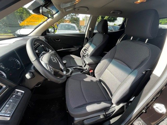Ssangyong TIVOLI AMBER 1,5