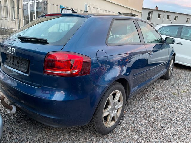 Audi A3 1.6 TDI Attraction,Automatik getriebe problem