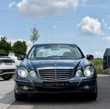 Mercedes-Benz E 280 4Matic Lim. |Sportpaket|Avantgarde|1.Hand| - Mercedes-Benz E 280 mit Benzin-Antrieb: Leder