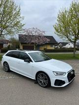 Audi A4 45 TFSI S tronic quattro S line Avant S line