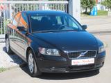 Volvo S40 Momentum - Volvo S40: Momentum