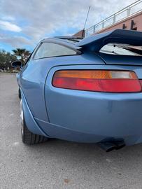 1993 Porsche 928 照片 6