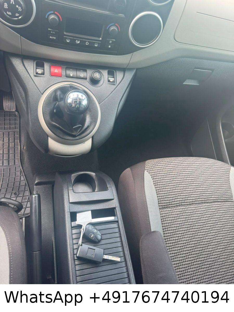 Peugeot Partner 2015 — photo 12