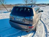 Mitsubishi Outlander 2.2 DI-D+ Motion - Mitsubishi Outlander aus 2013