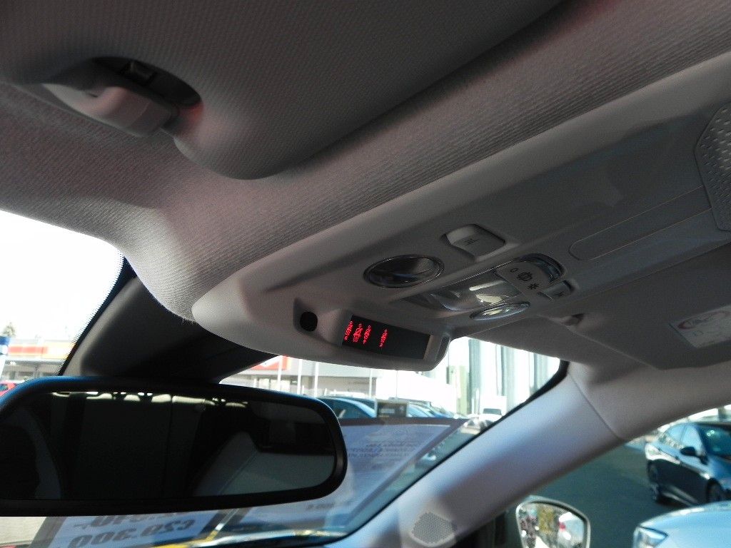 Fahrzeugabbildung Opel Mokka 1.5D ELEGANCE LED/17"ALU/KAMERA/SHZ/LHZ