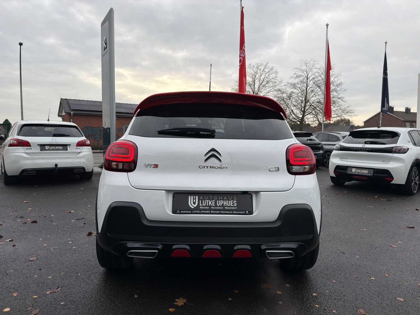 Fahrzeugabbildung Citroën C3 PT 110 S&S Shine Navi LED Klimaautom SHZ