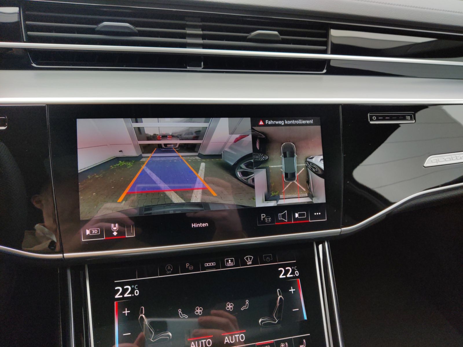 Audi A8 - Bild 25