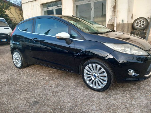 Ford Fiesta 1.2 82 CV 5 porte Titanium