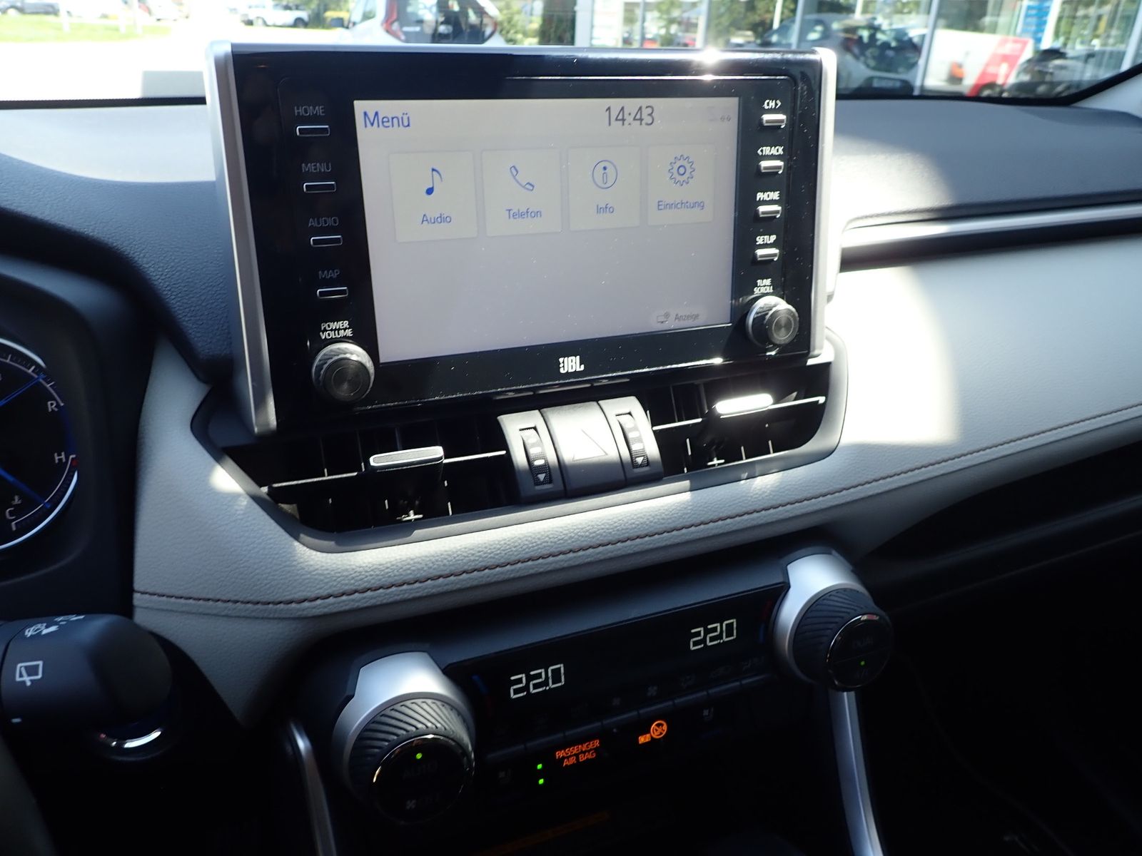 Fahrzeugabbildung Toyota RAV 4 Hybrid 4x2 Lounge LEDER BEIGE