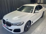 BMW 520d xDrive M Sport|HEAD-UP|ACC|LASER| - BMW 520 mit Diesel-Antrieb: Weiß, Limousine