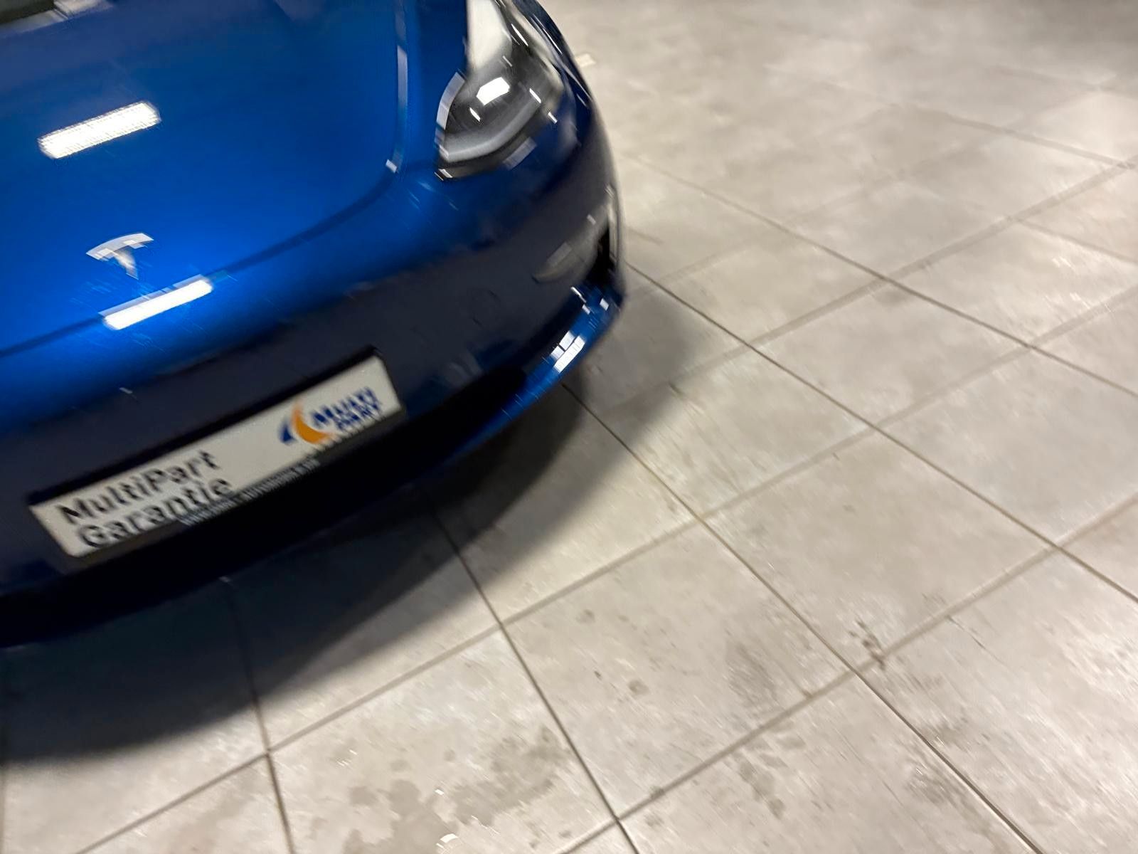 Fahrzeugabbildung Tesla Model 3 Long Range Dual AWD