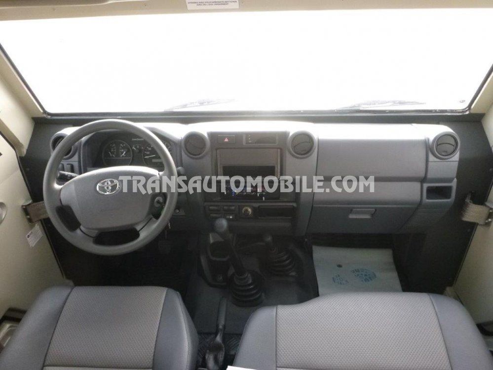 Toyota Land cruiser 79   CASH IN TRANSIT -EXPORT OUT EU imagem 2