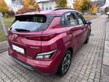 Hyundai KONA Elektro ELEKTRO 150kW Select-Paket - - rote Hyundai KONA Elektro