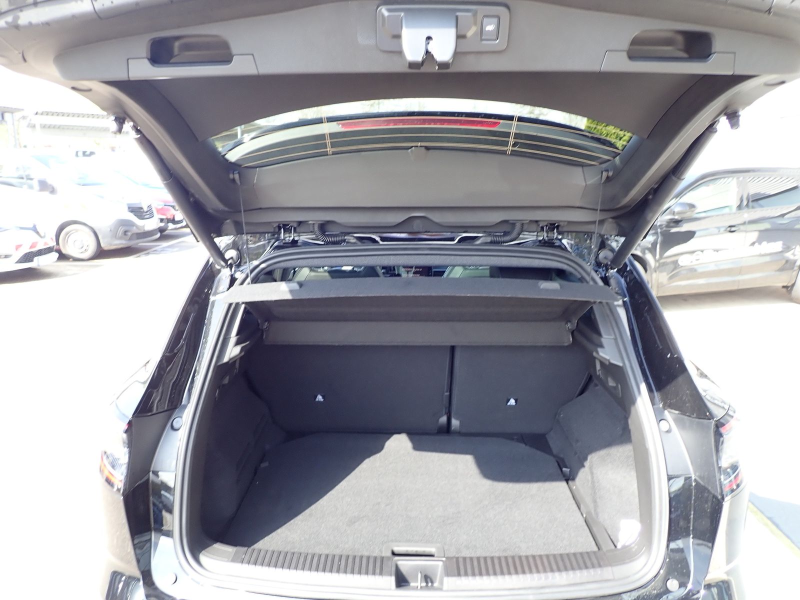 Fahrzeugabbildung Renault Austral Iconic Esprit Alpine Mild Hybrid 160 AT