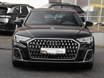 Audi A8 - 12