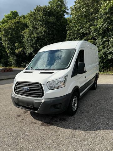 Ford Transit Transporter