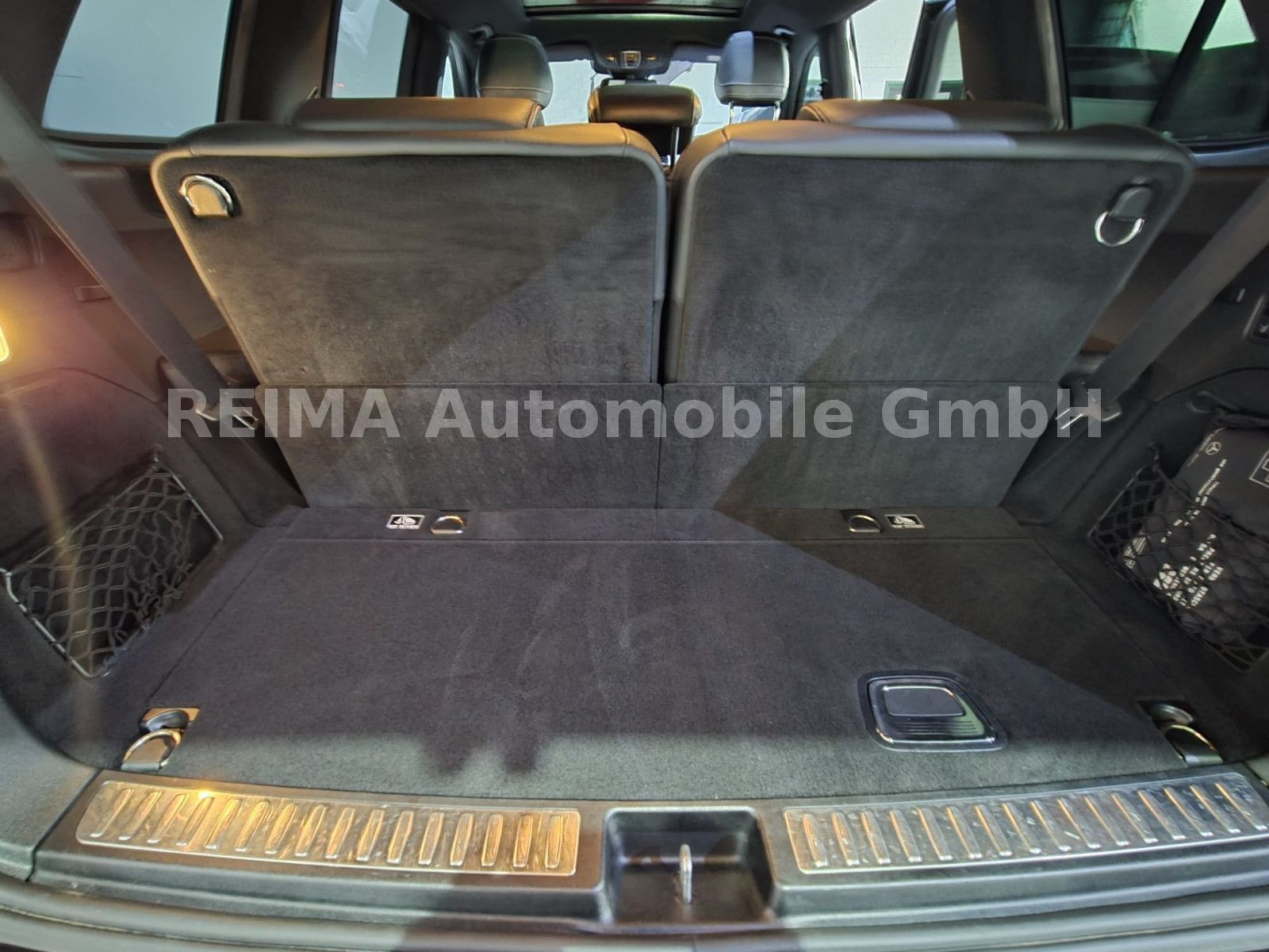 Fahrzeugabbildung Mercedes-Benz GLS 350 d 4Matic, 7 Sitzer, 360°, Pano