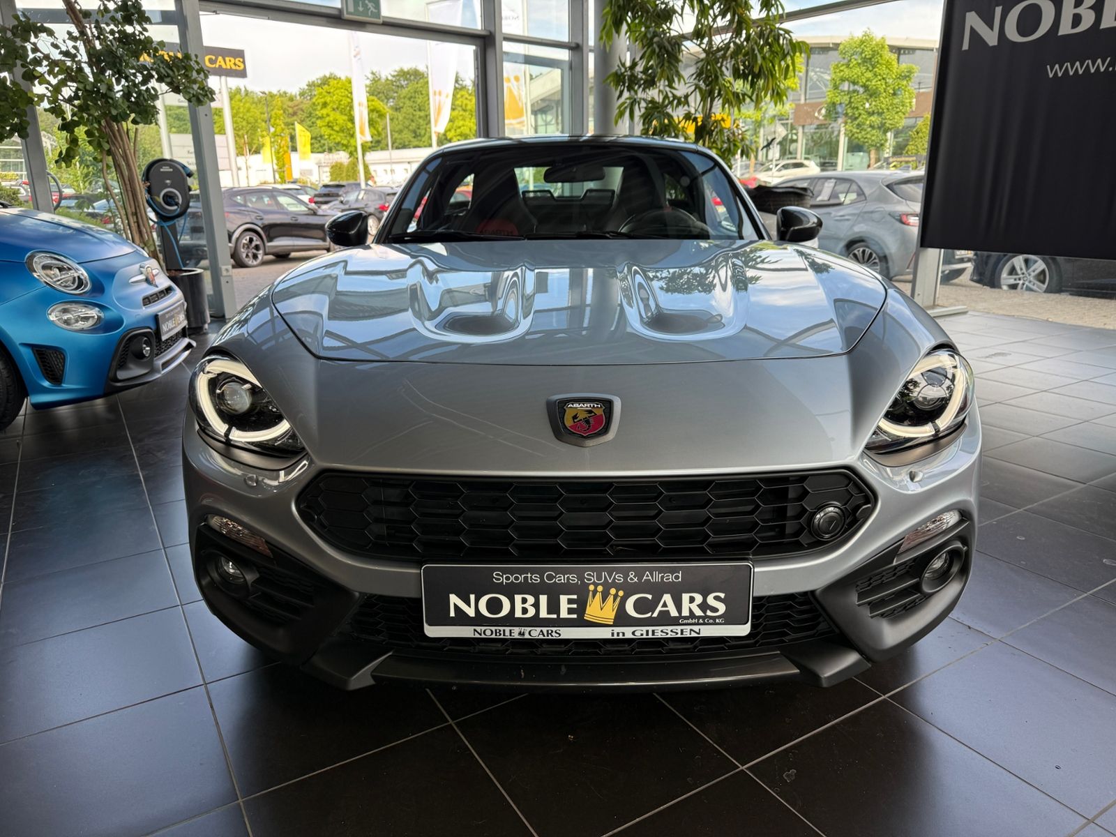 Fahrzeugabbildung Abarth 124 Spider GT HARDTOP LED LEDER