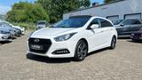 Hyundai i40 cw blue Trend / PANO / NAVI / CAM / LED / - Hyundai i40 aus 2018