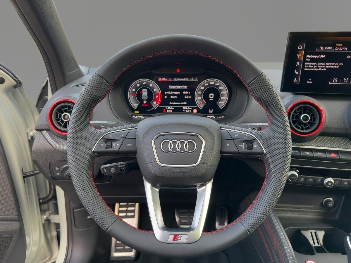 Audi SQ2 - Bild 11
